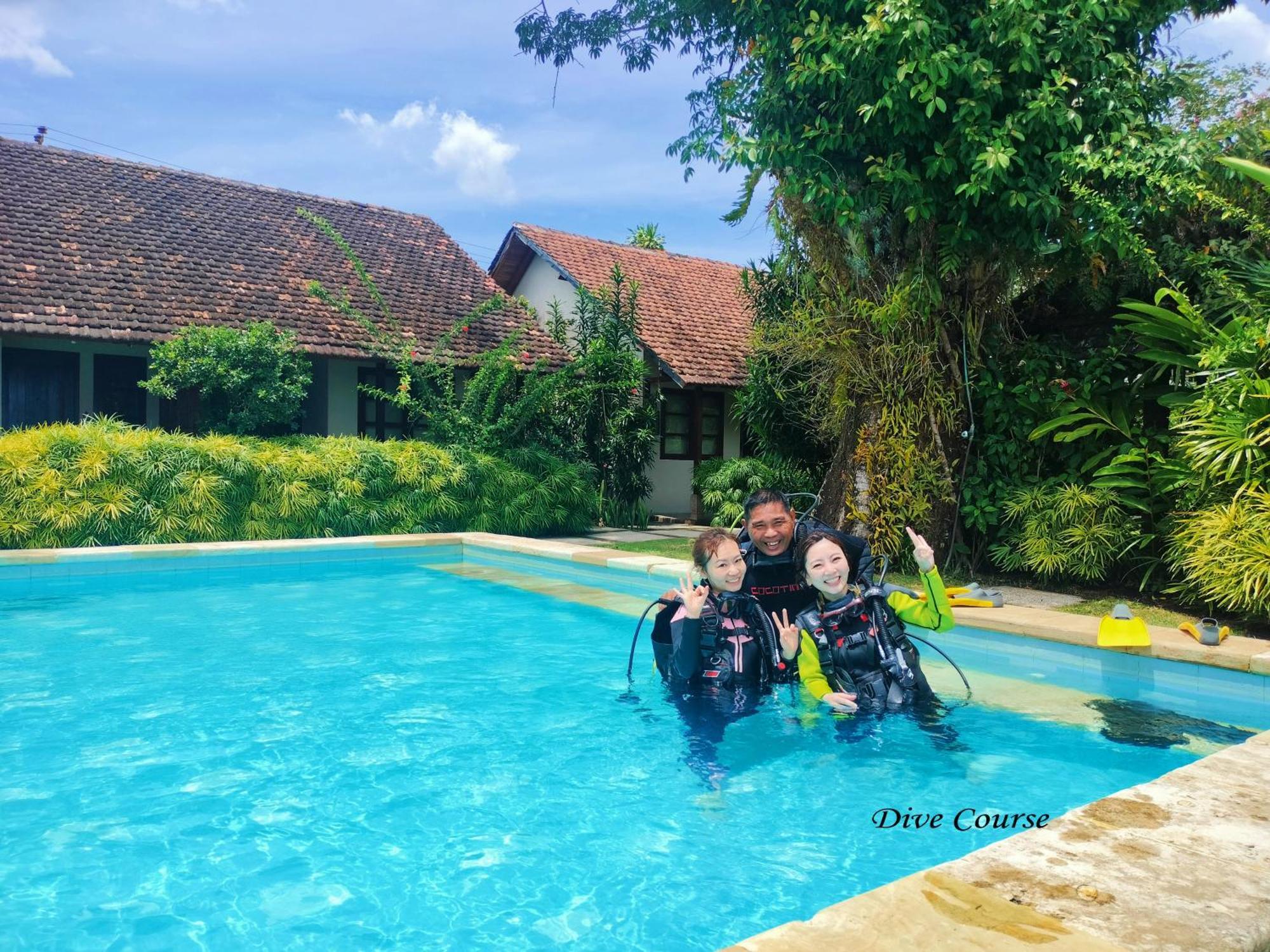 Cocotinos Manado Hotel Luaran gambar